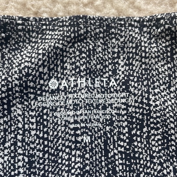 athleta Delancey textured Moto tights brand new with tags size medium - Picture 5 of 6
